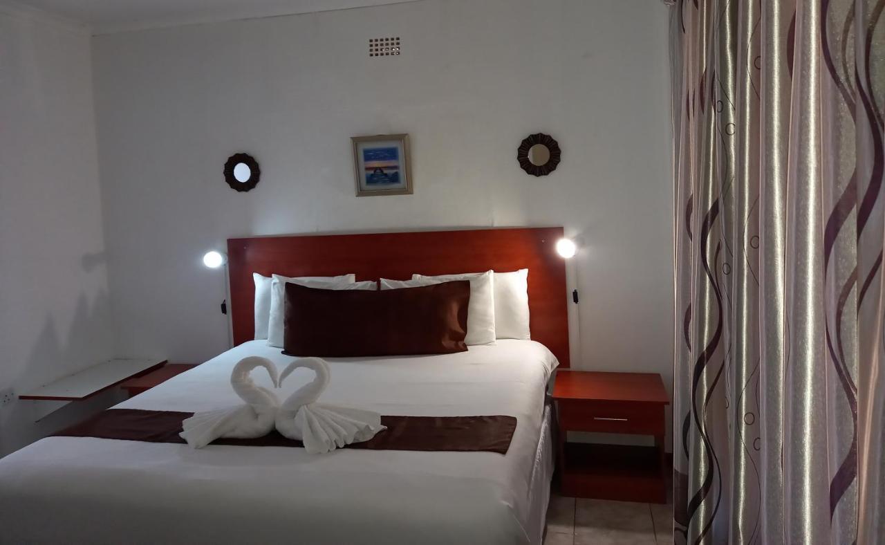 Rest Shade Bed And Breakfast Palapye Екстериор снимка